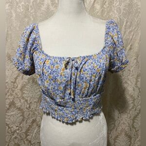 Retro floral cropped blouse